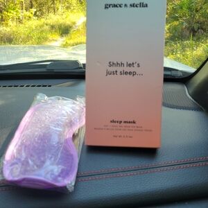 Grace & Stella Sleep Mask in Purple